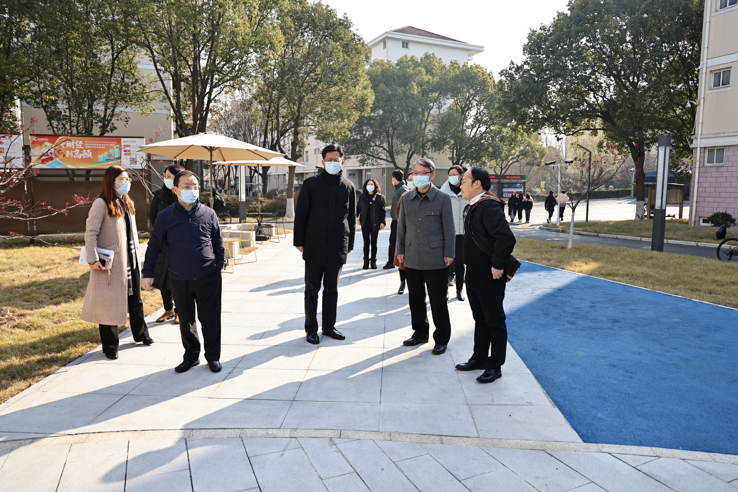 学校召开现场会对“我为群众办实事”重点项目进行验收